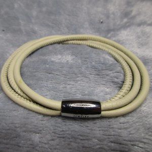 Endless 3 String Nude Leather Silver Clasp Bracelet By JLO 8.5 inch NEW A38